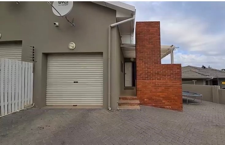 3 Bedroom Property for Sale in Beacon Bay North Eastern Cape